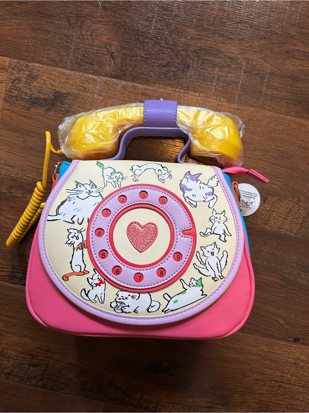 Retro Phone Purse - Picture 5 of 14